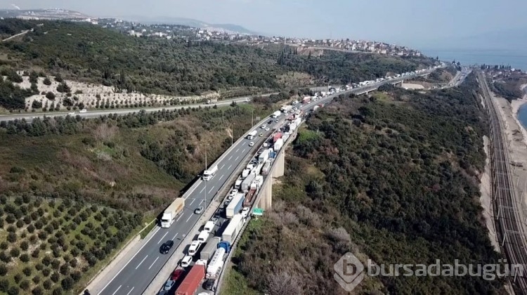 TEM'de zincirleme kaza: Ankara yönü trafiğe kapandı
