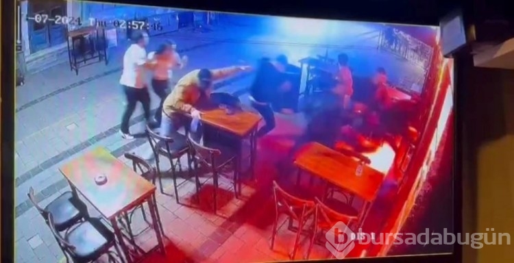 İzmir'de eğlence merkezine ateş açıldı
