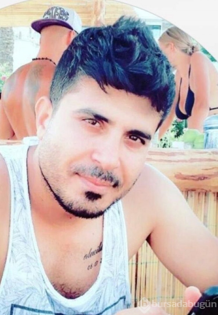 Mervegül'ün tabutunu kadınlar taşıdı
