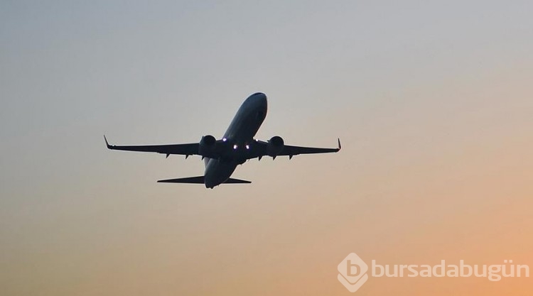 Ajet'ten 1 euro ve 1 dolara yurt dışı uçak bileti: Gidiş dönüş rotaları açıklandı
