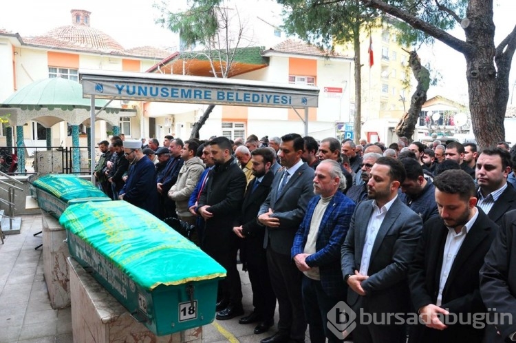 15 aylık Vedat'la dedesi aynı gün öldü