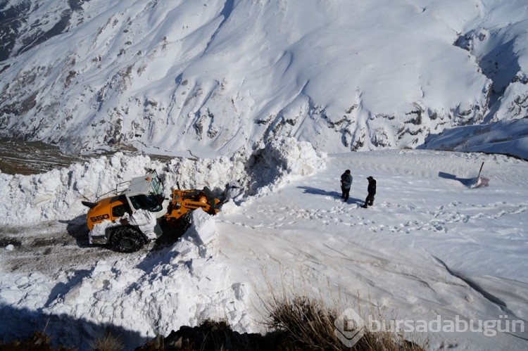 Muş'ta kar kalınlığı 7 metreyi buldu

