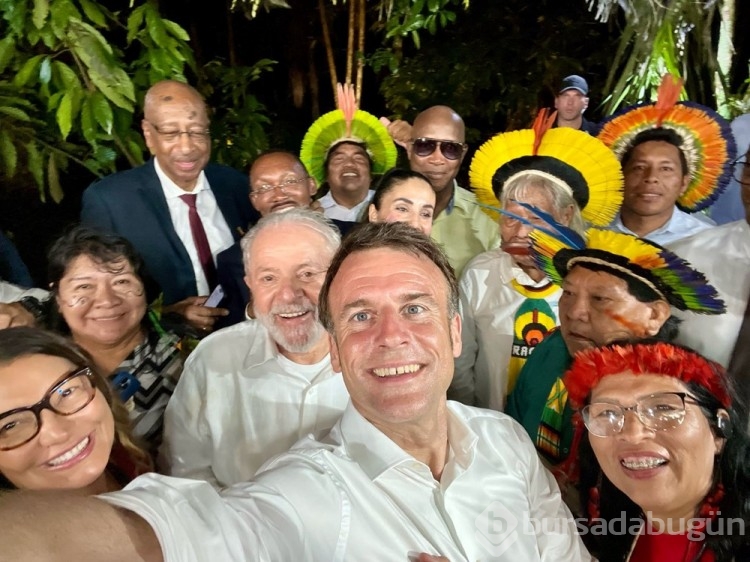 Lula ve Macron'un dikkat çeken pozları düğüne benzetildi
