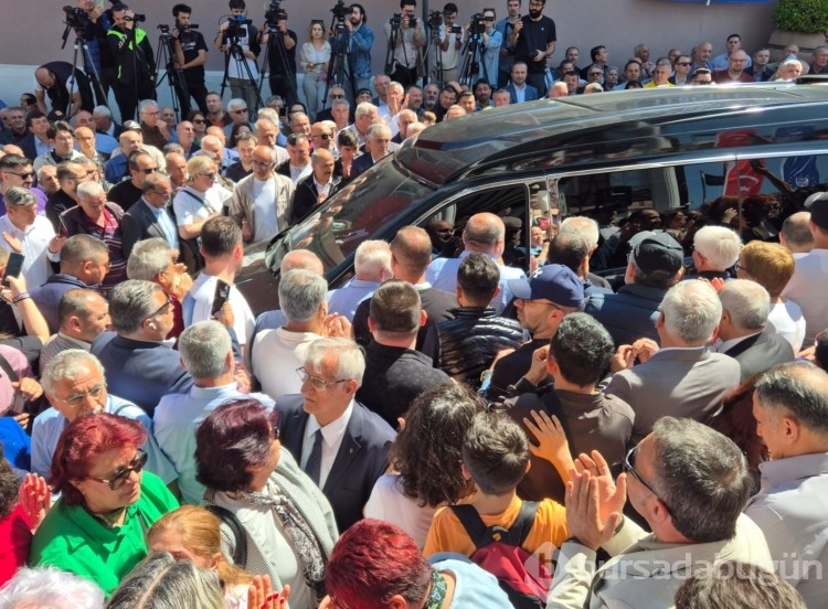 Bursa Büyükşehir Belediye Başkanı Bozbey göreve başladı