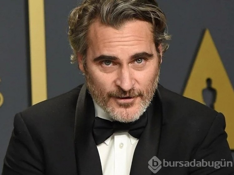 Oscar'lı oyuncu Joaquin Phoenix'in performansına sert eleştiri!