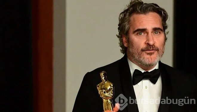 Oscar'lı oyuncu Joaquin Phoenix'in performansına sert eleştiri!