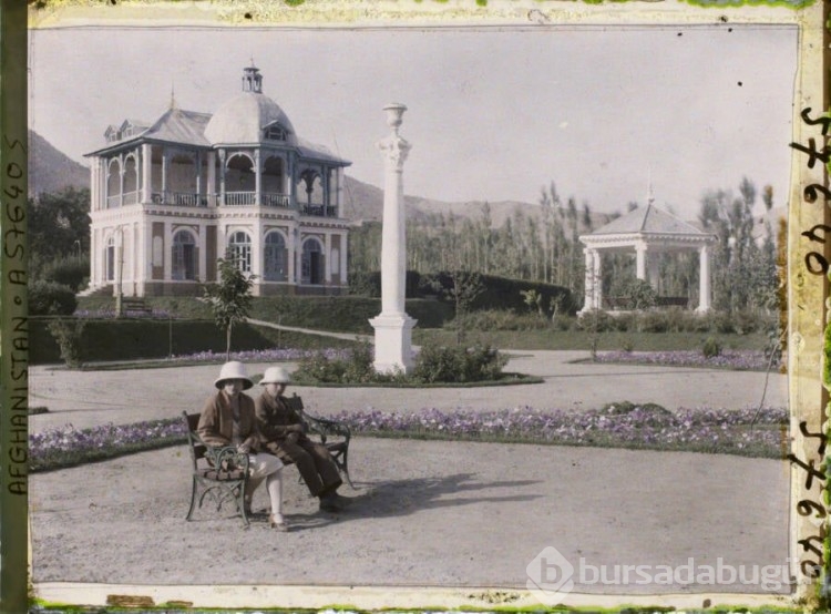 1900'lü yıllardan günümüze ulaşan etkileyici fotoğraflar