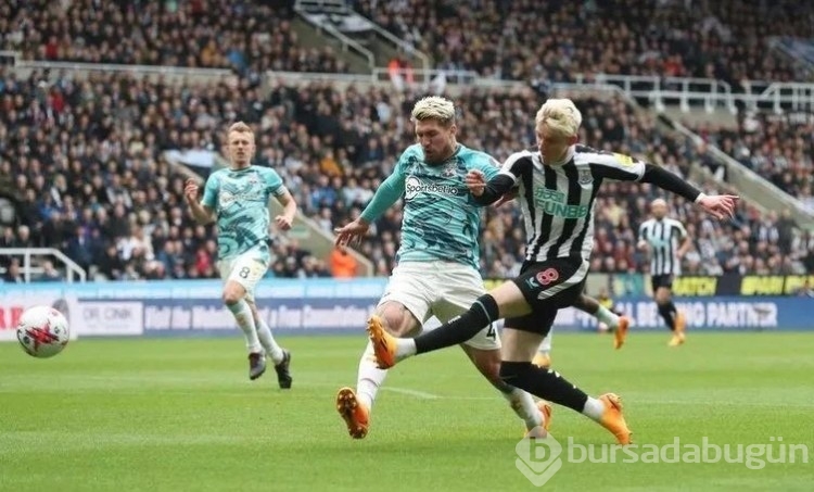 Gelmiş geçmiş en hızlı futbolcular: Süper Lig'in yıldızı ilk 3'te!