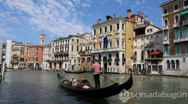 Venedik artık günübirlik turistlerden ücret alacak