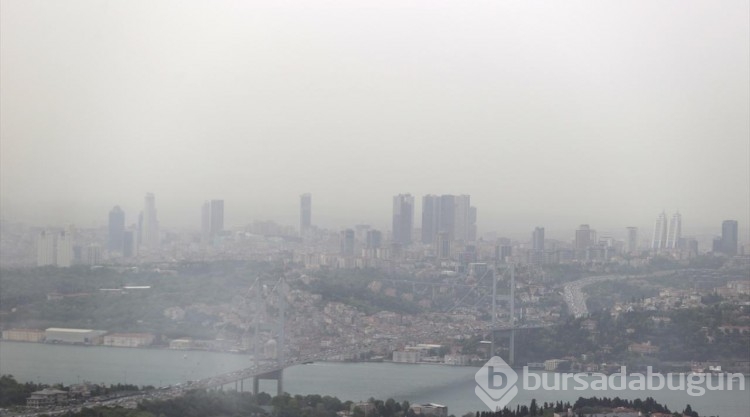 Çöl tozu İstanbul'da etkili oldu
