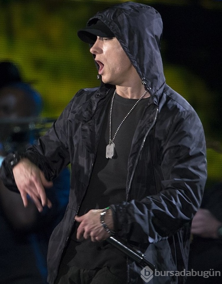 Eminem hayranlarına müjdeyi verdi: Yeni albüm geliyor!