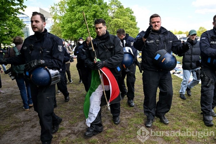 Berlin'de Gazze'ye destek kampına sert müdahale
