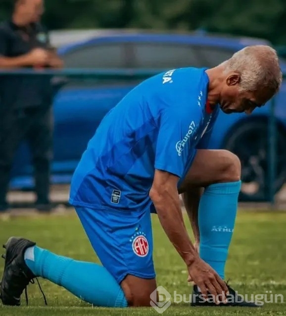 Romario 58 yaşında sahalara döndü: Antrenmanından sonra 'sedye' esprisi yaptı