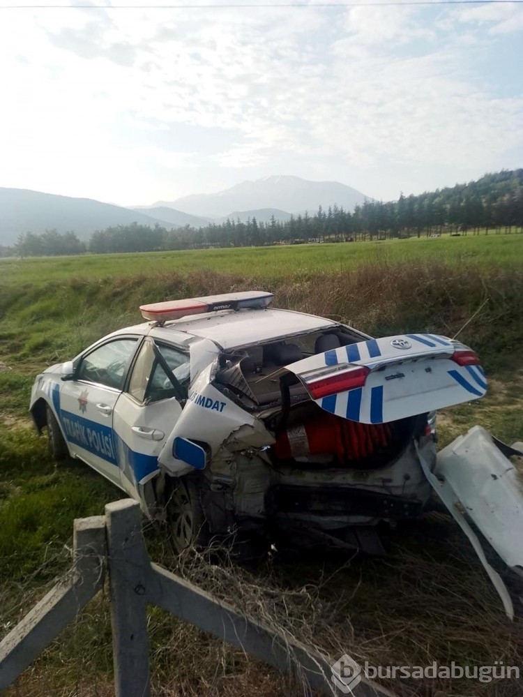 Isparta'da radar uygulaması yapan polise otomobil çarptı