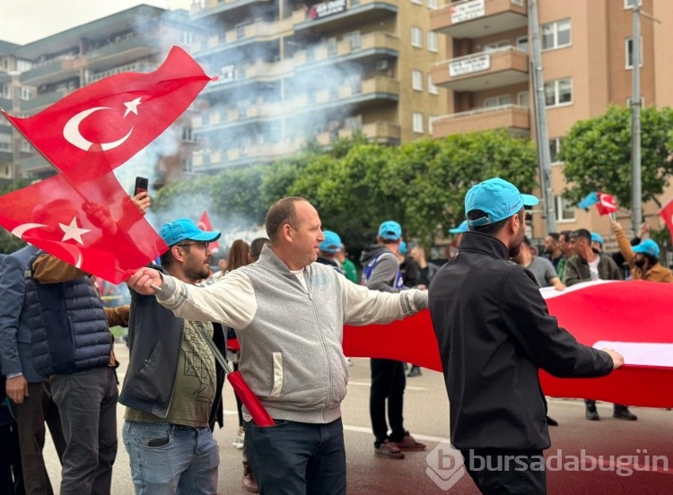 İşçiler 1 Mayıs için Bursa'da toplandı
