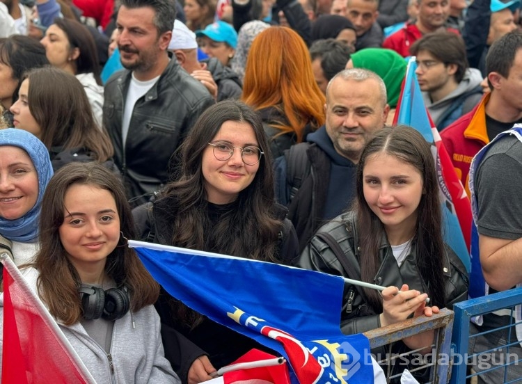 İşçiler 1 Mayıs için Bursa'da toplandı
