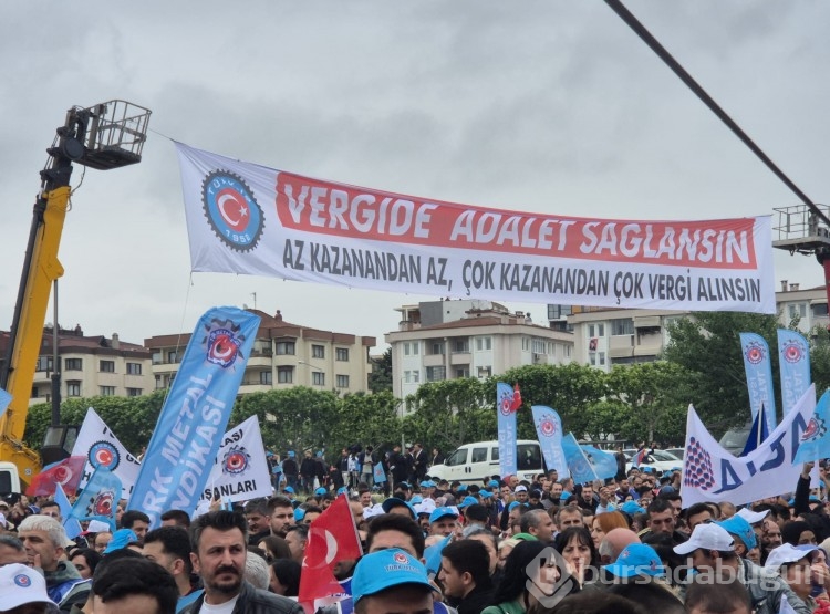 İşçiler 1 Mayıs için Bursa'da toplandı
