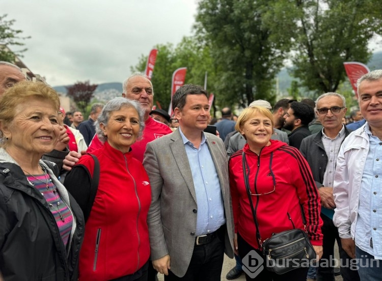 Bursa'da geleneksel 1 Mayıs coşkusu
