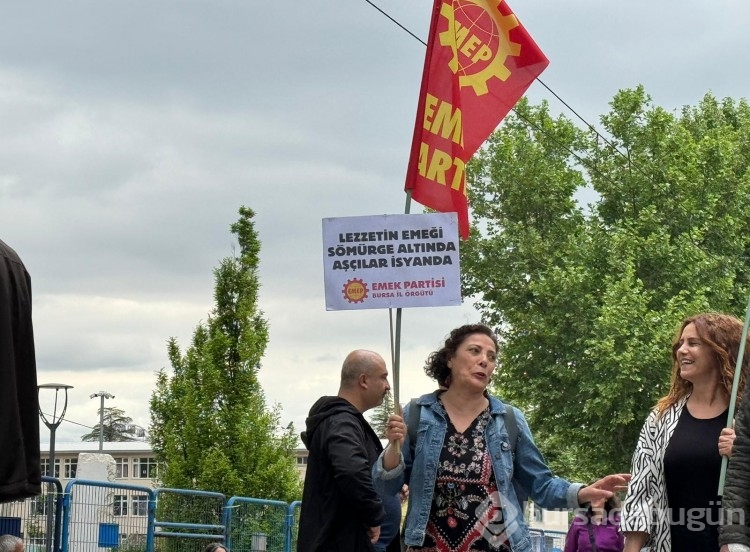 Bursa'da geleneksel 1 Mayıs coşkusu
