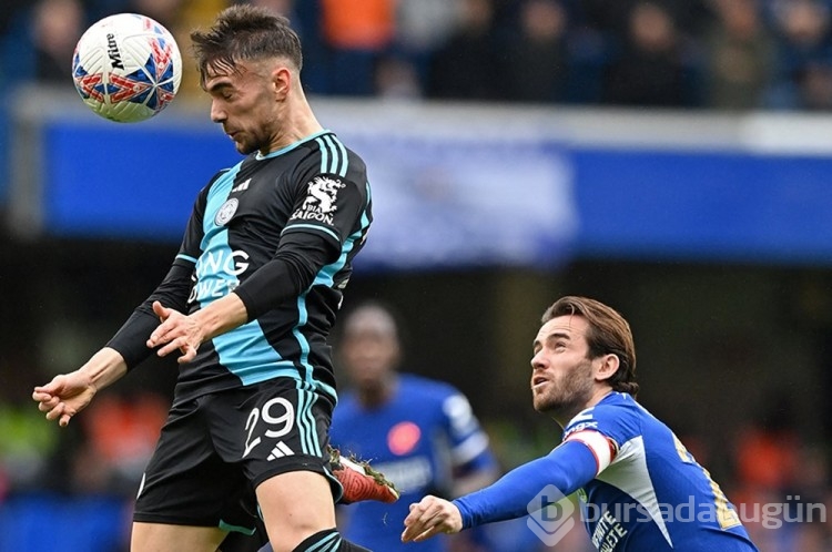 Leicester'da Yunus Akgün için karar zamanı
