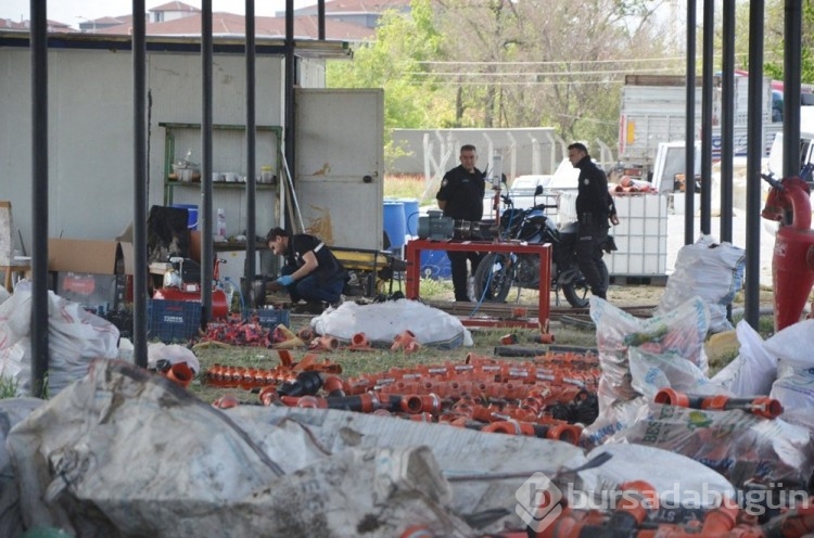 Çay demlemek için tiner kullanan adam kendini yaktı