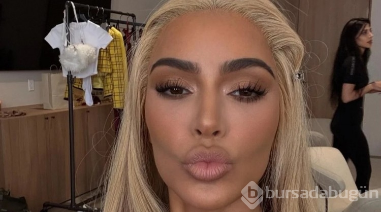 Kim Kardashian, sütyen ölçüsünü verdi! Yorum yağdı