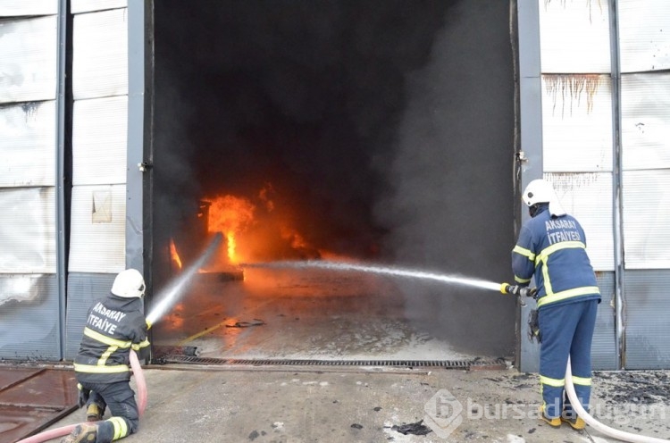 Aksaray'da yağ fabrikasında yangın