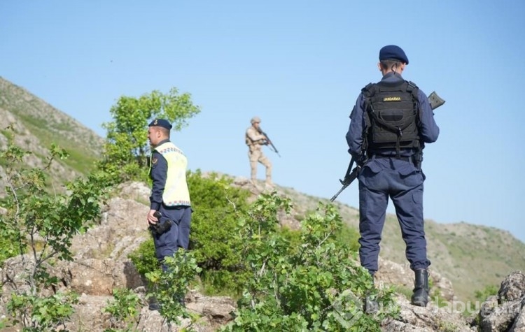 Ters lalelere jandarma koruması
