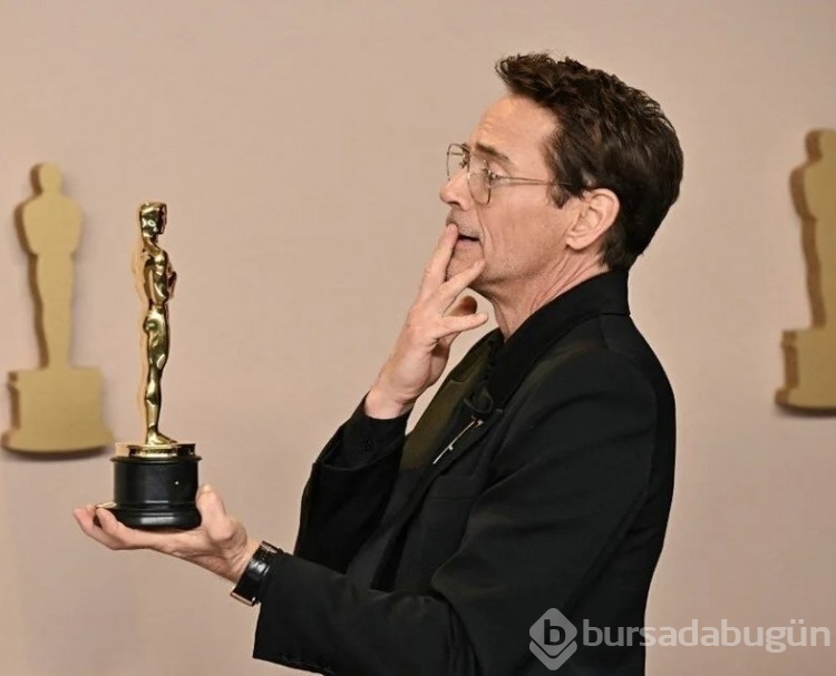 Oscar ödüllü oyuncu Robert Downey Jr. bir ilke imza atacak!