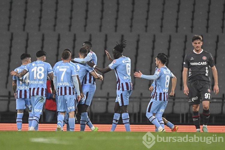 "Trabzonspor'un tek rakibi Beşiktaş" Spor yazarları Trabzonspor için ne dedi?
