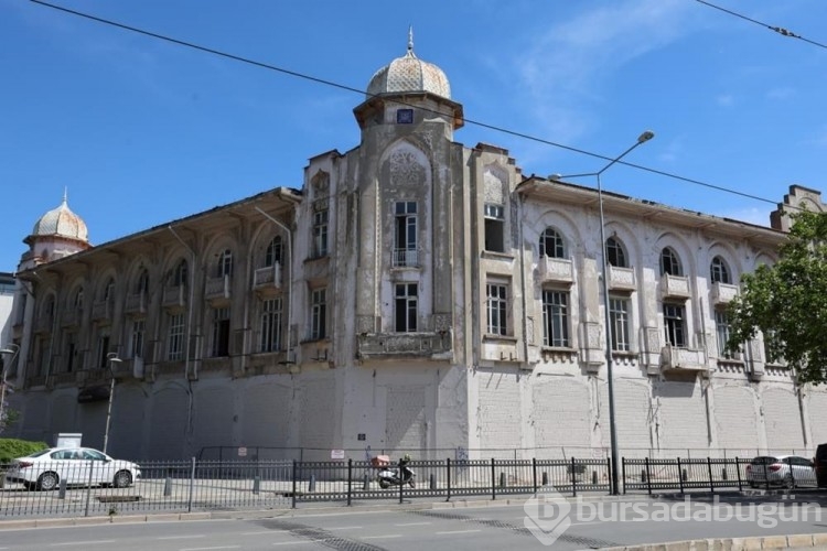 1928'de yapıldı: İzmir'deki tarihi han 1 milyar TL'ye satışta
