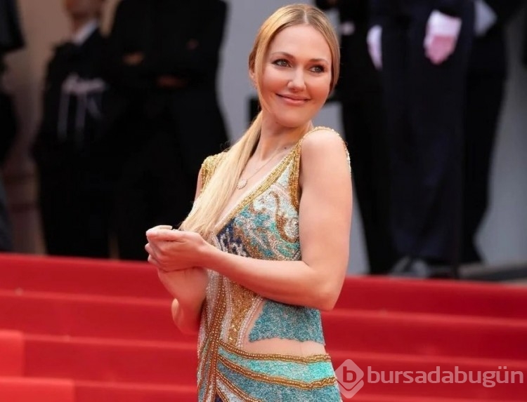 Meryem Uzerli'nin Cannes Film Festivali tarzına yorum yağdı!