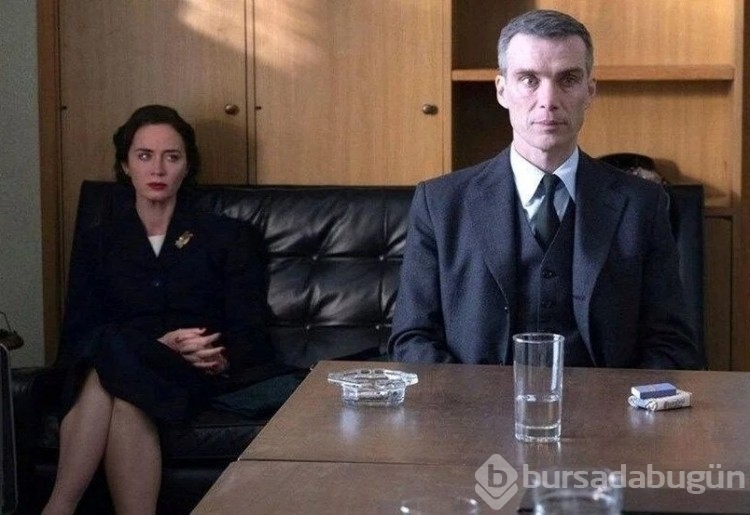 Oppenheimer yıldızı Emily Blunt'tan stil dersleri