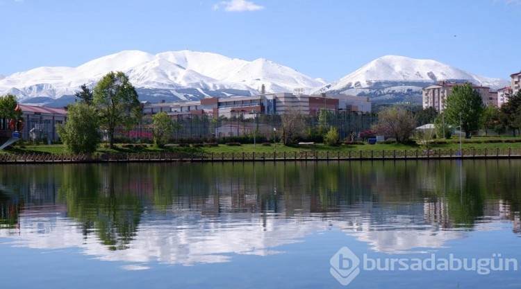 Palandöken beyazlara büründü
