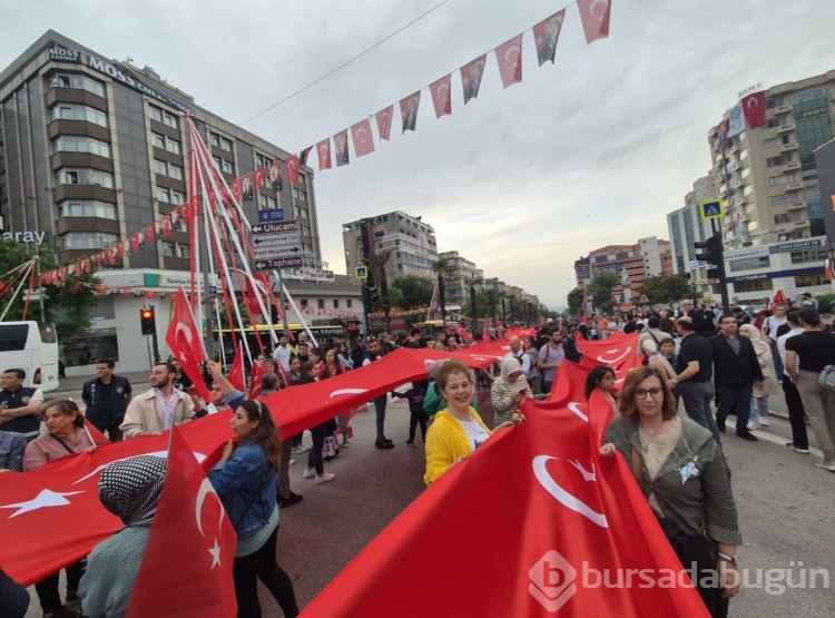 Osmangazi Belediyesi'nden 19 Mayıs'a özel gençlik yürüyüşü 