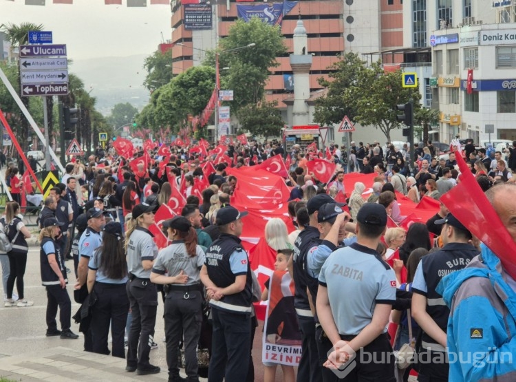 Osmangazi Belediyesi'nden 19 Mayıs'a özel gençlik yürüyüşü 