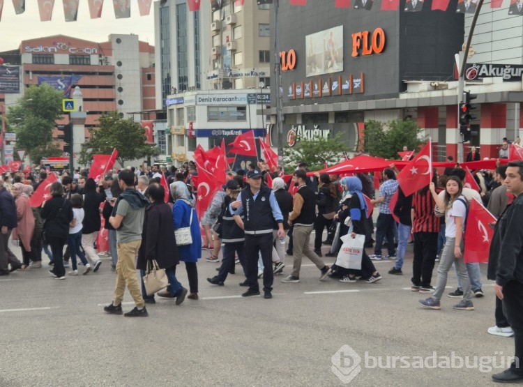 Osmangazi Belediyesi'nden 19 Mayıs'a özel gençlik yürüyüşü 