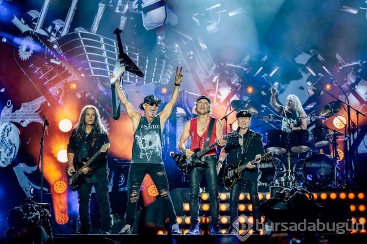 İstanbul'da Scorpions rüzgarı esti!
