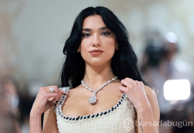 Dua Lipa'dan Gazze için "kalıcı ateşkes" çağrısı