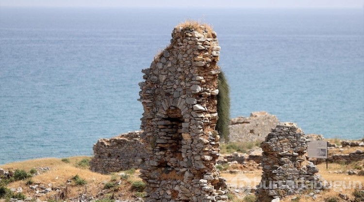 Anemurium Antik Kenti'nde kazı ve restorasyon sürüyor
