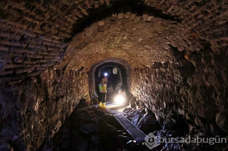 İstanbul'da Rumeli Hisarı'nın altında gizli tünel bulundu: Nereye çıktığı araştırılıyor
