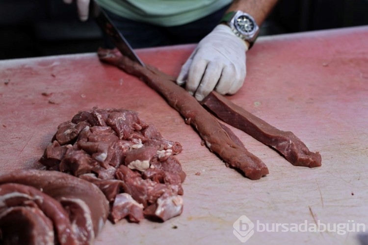 Kebapçılardan uyarı üzerine uyarı: Kurban etiyle ilk gün Adana kebap yapmayın
