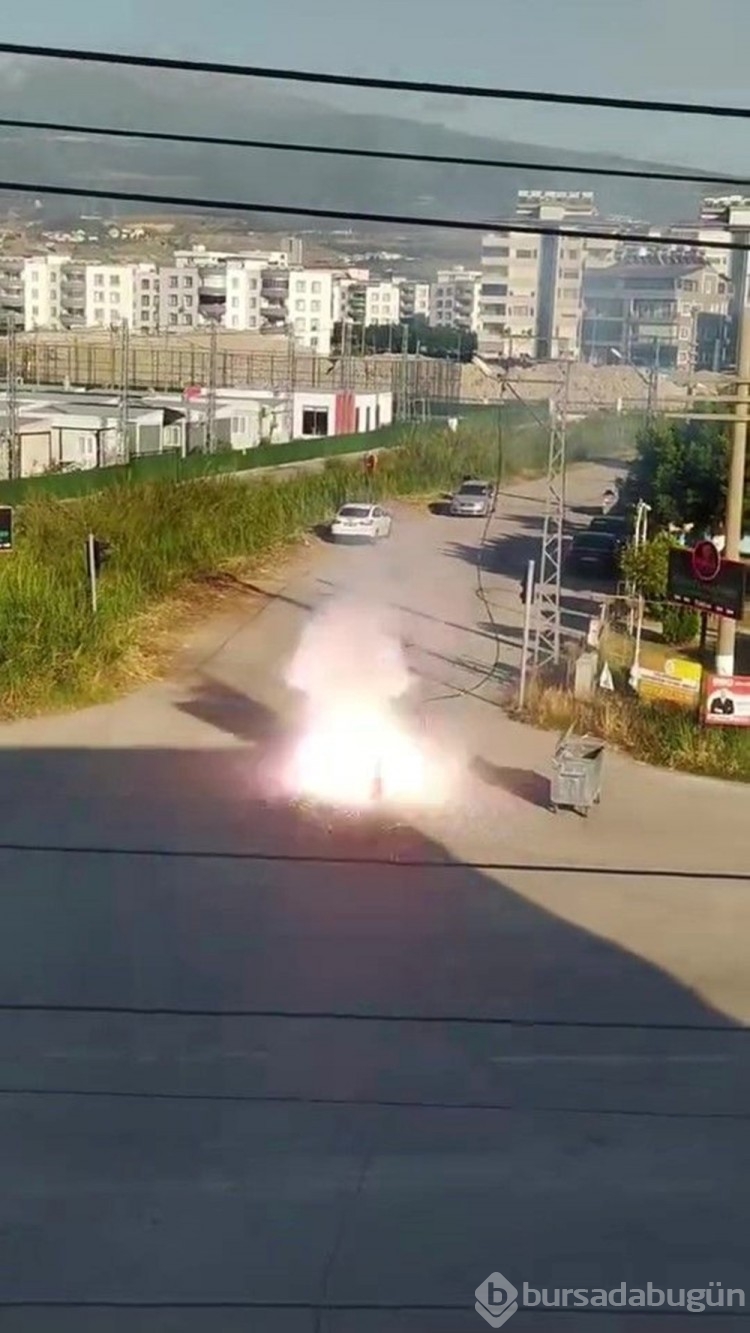 Hatay'da elektrik telleri sıcağa dayanamadı
