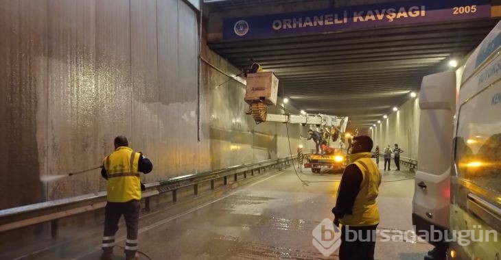 Bursa Büyükşehir Belediyesinin idari yapısında kimler var?