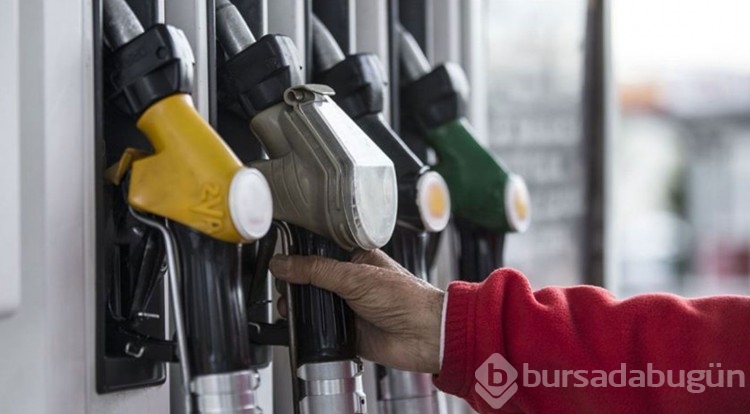 Motorin ve benzine indirim geldi