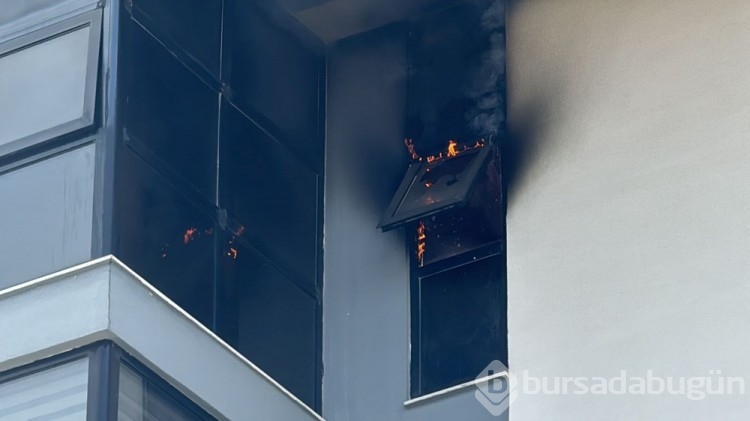 Alanya'da hukuk bürosunda yangın
