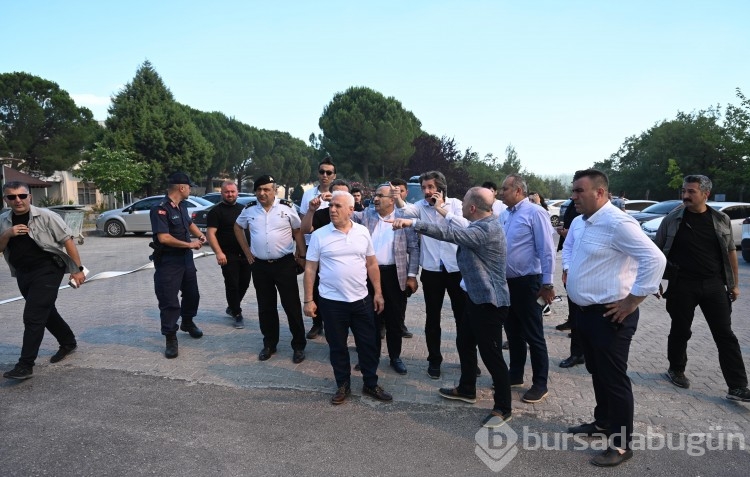 Bursa'da çıkan anız yangını böyle görüntülendi