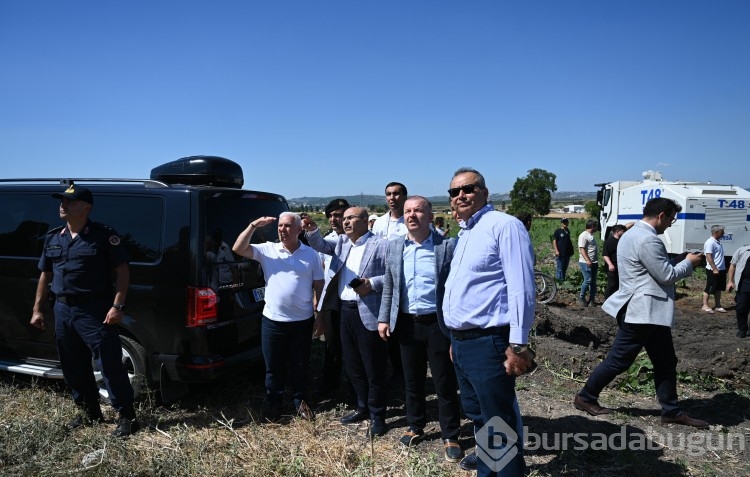 Bursa'da çıkan anız yangını böyle görüntülendi