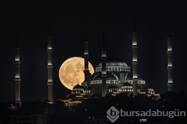 Türkiye'de Dolunay objektiflere böyle yansıdı 