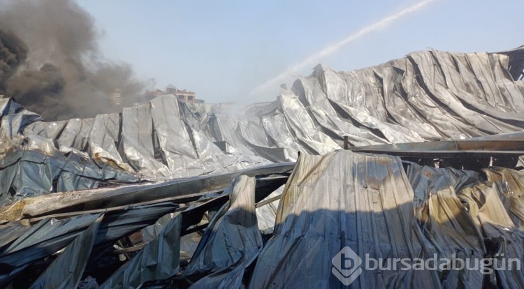 Bursa'da yanan fabrikalar havadan drone ile görüntülendi